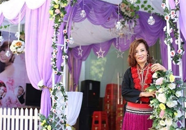 Cô dâu 62 tuổi ở Cao Bằng được mẹ chồng tặng món quà đặc biệt trong ngày cưới