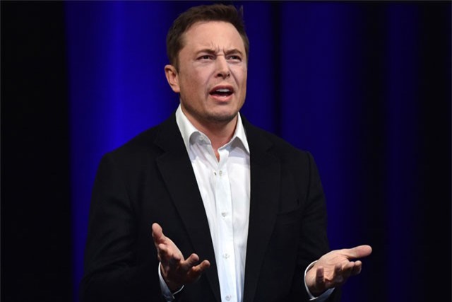 Cổ phiếu Tesla rớt giá thảm sau tin Elon Musk bị điều tra hình sự