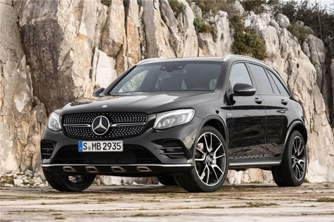 8. Mercedes-Benz GLC-Class 2019.