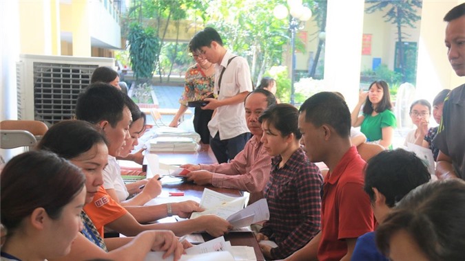 Tránh lợi dụng hoạt động tài trợ để thu tiền của phụ huynh