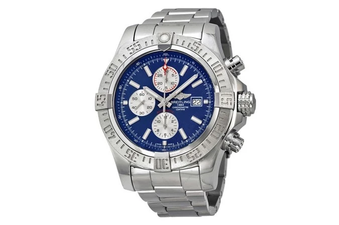 3. Breitling Avenger II Chronograph.