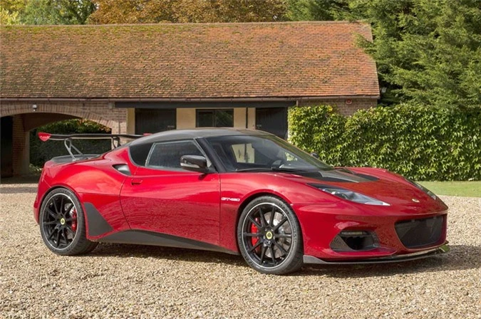 3. Lotus Evora.