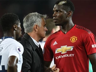 Mourinho có động thái cực bất ngờ với Pogba