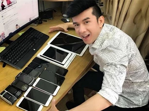 Đây là những sao Việt đầu tiên sở hữu siêu phẩm Iphone XS với giá cao kỷ lục