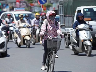 Dự báo thời tiết 22/9: Miền Bắc vẫn oi nóng