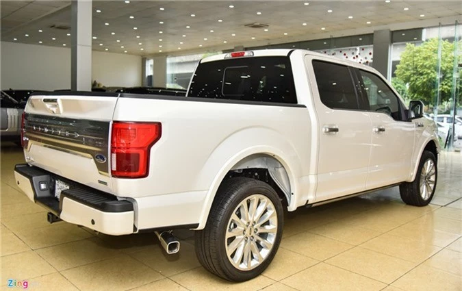 Ford F-150 Limited 2018 dau tien ve VN, gia khoang 4,6 ty dong hinh anh 3