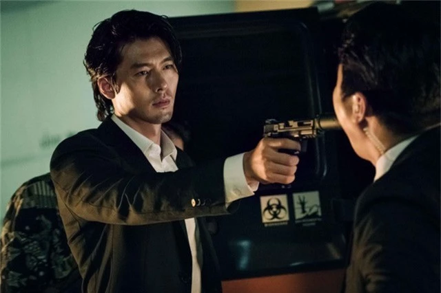 Giải mã hai thái cực đối lập Son Ye-jin và Hyun Bin trong Cuộc đàm phán sinh tử - Ảnh 2.