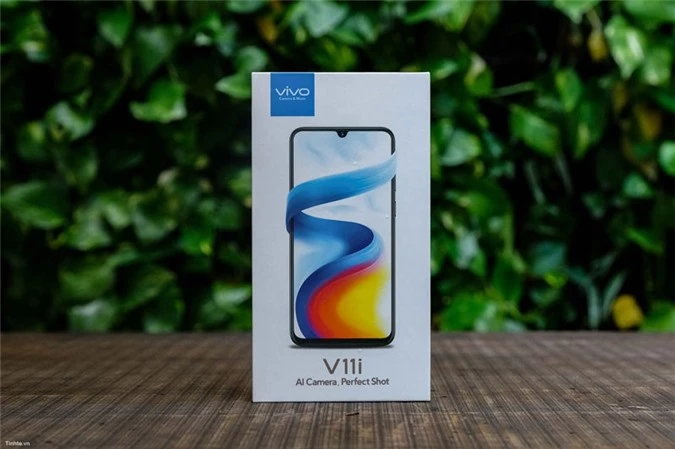 Hộp đựng Vivo V11i. Ảnh: Tinh tế.