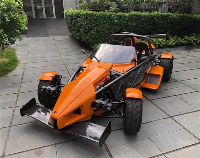 Xe dua duong pho Ariel Atom 3S dau tien ve Viet Nam hinh anh 5