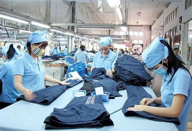 Dệt may Việt Nam  và “tâm bão” thương mại Mỹ - Trung