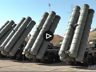 Clip: Nga đưa thêm tên lửa S-400 tới Crimea trực chiến
