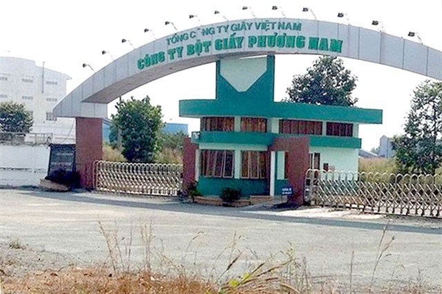 Giá giấy tăng 40% và “đống rác” ba ngàn tỉ