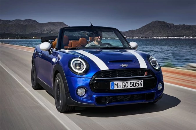 4. Mini Convertible 2018.