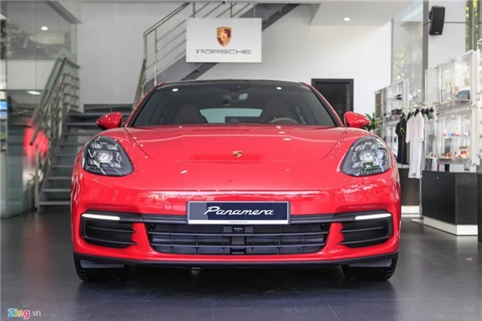 Chi tiet Porsche Panamera mau do gia 6,3 ty dong tai VN hinh anh 2