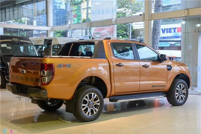 Ford Ranger Wildtrak 2019 gia 918 trieu dong ve dai ly hinh anh 4