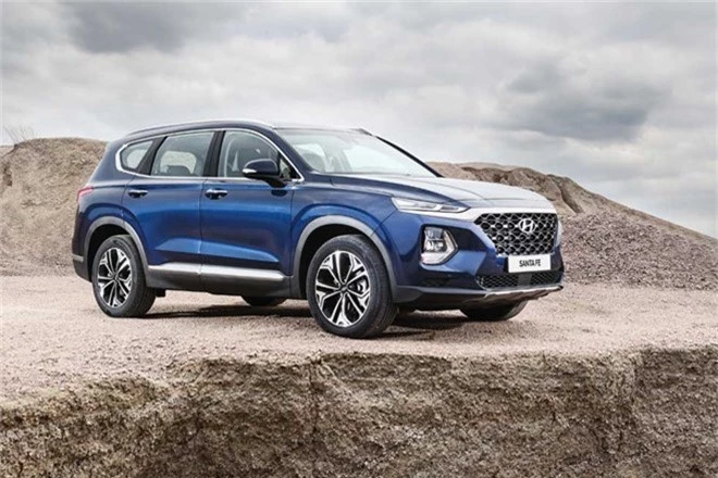 Hyundai SantaFe 2019 sap ra mat, ban cu chenh gia hon 100 trieu hinh anh 2