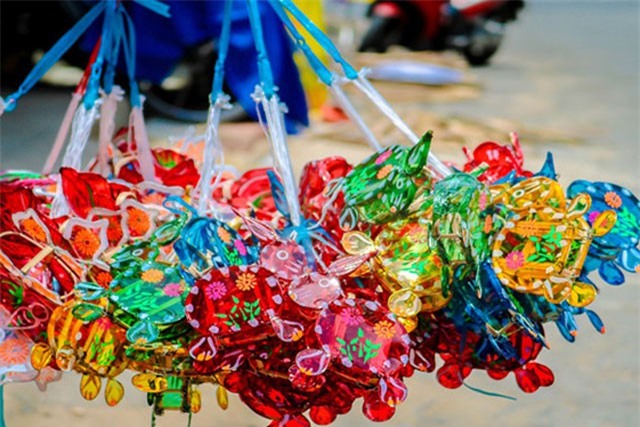 Tết Trung thu và muôn vàn câu hỏi của người Việt