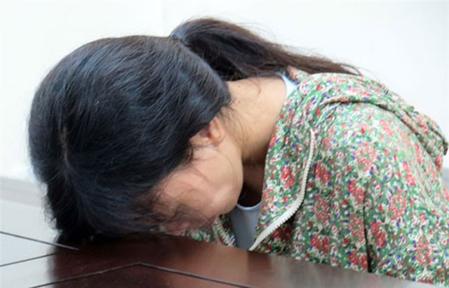 Hà Nội: 'Má mì' bị bắt khi đang cà phê đợi khách mua dâm