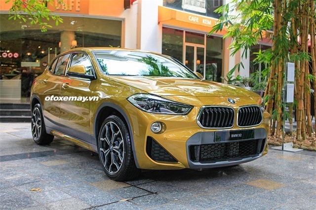 Cận cảnh BMW X2 vừa xuất hiện tại Việt Nam