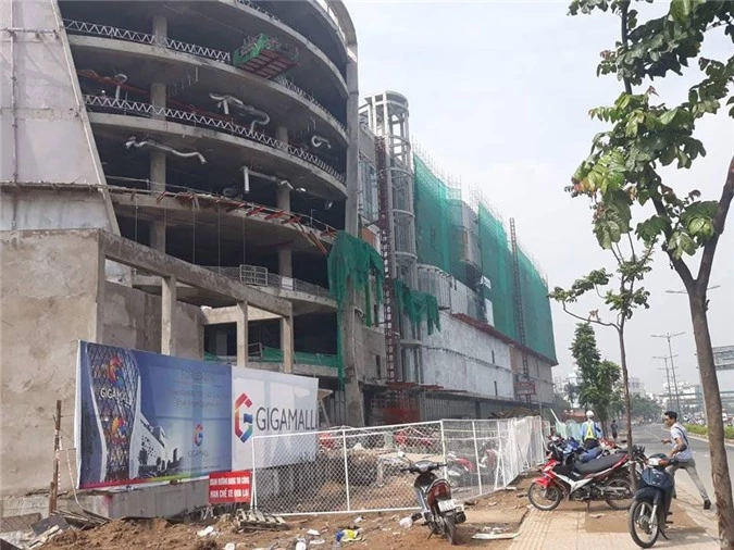 Công trình xây dựng Trung tâm thương mại Giga Mall do Khang Gia Land làm chủ đầu tư.