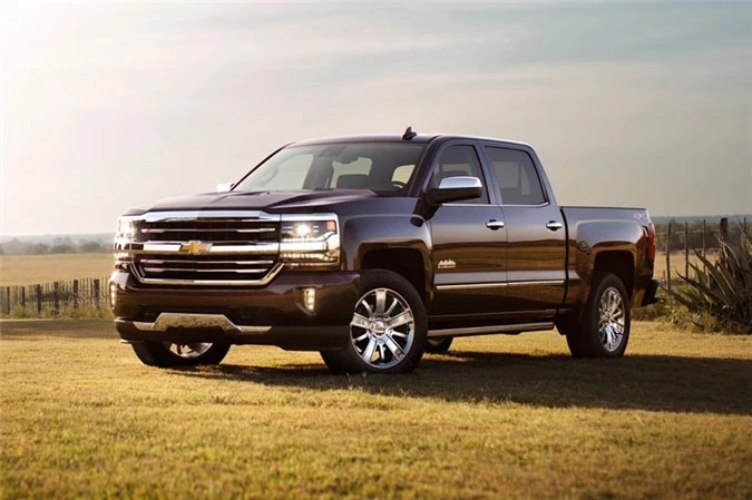 10. Chevrolet Silverado (doanh số: 374.982 chiếc).