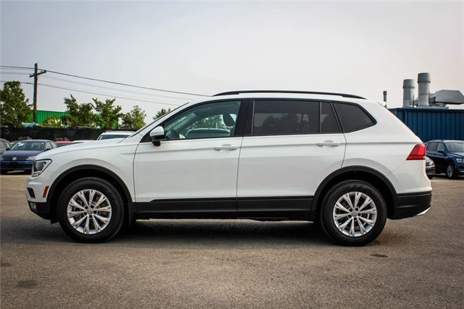 6. Volkswagen Tiguan (doanh số: 474.943 chiếc).