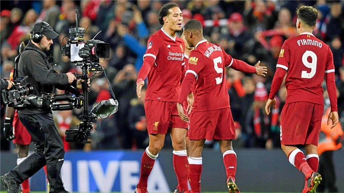 Đại gia công nghệ lấn sân truyền hình, nhà đài Việt Nam lo "mất miếng"