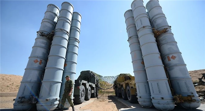 Hệ thống tên lửa S-300.