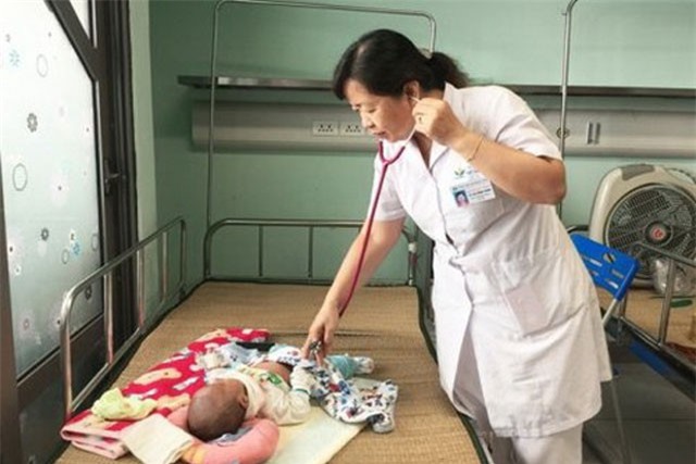 Thông tin ‘trẻ nhiễm virus lạ nhập viện ồ ạt’: Thực hư thế nào?