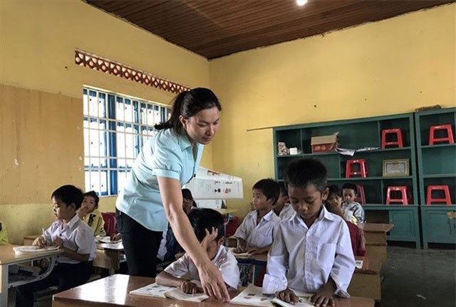 Giải quyết tình trạng thiếu giáo viên tại các tỉnh Tây Nguyên