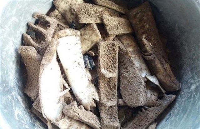 Độc đáo món măng trộn tro bếp của người Khơ Mú