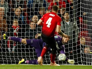 HLV Mourinho tiết lộ “động trời” về việc M.U bị loại khỏi Carabao Cup