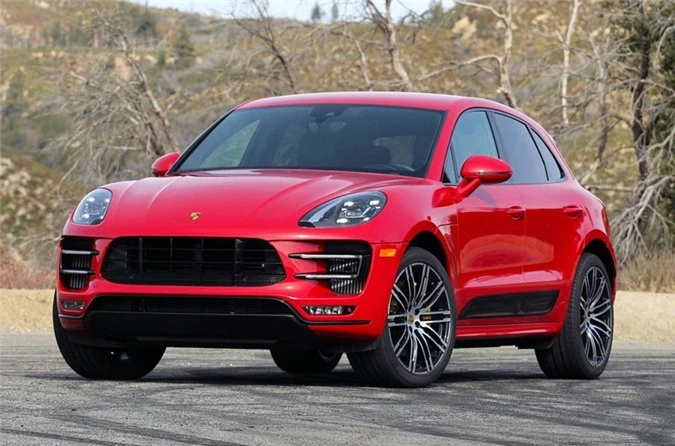 3. Porsche Macan Turbo 2018.