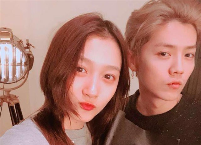 4 kiểu hẹn hò khiến Cbiz "hoang mang": Từ nhất mực không chịu thừa nhận đến công khai "đánh úp" dân tình