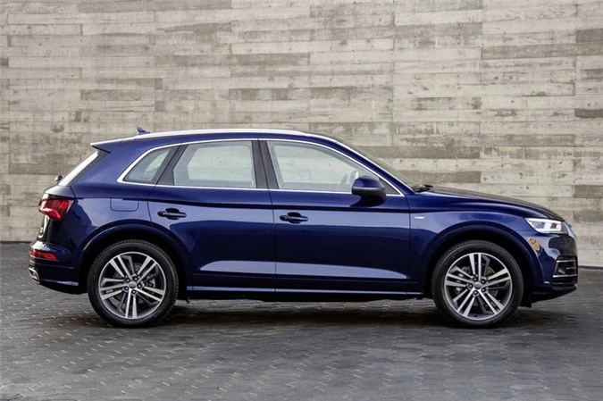 9. Audi SQ5 2018.