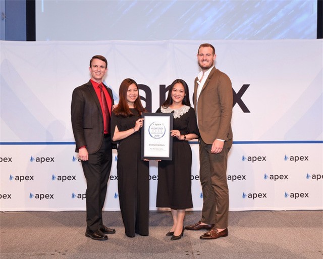 Vietnam Airlines nhận giải thưởng Hãng hàng không 4 sao toàn cầu