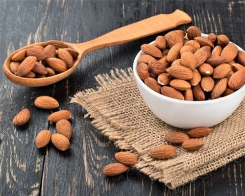 Ăn hạnh nhân vào bữa sáng, giảm cholesterol