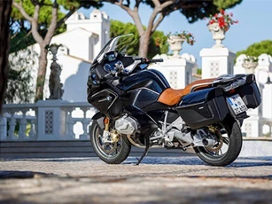 BMW R1250 GS, GT bản 2019 ra mắt, nâng cấp động cơ