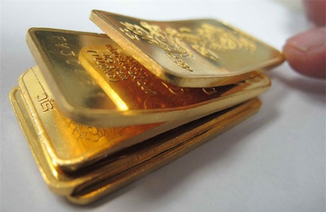 Giá vàng thấp nhất 1 năm trở lại đây
