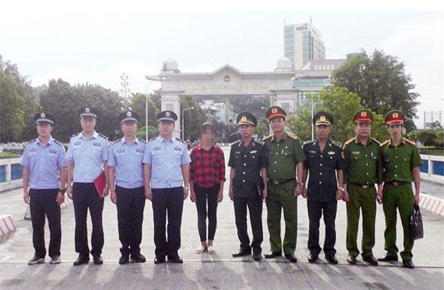 Cuộc săn lùng kẻ lừa bán nữ sinh lớp 9 sang Trung Quốc