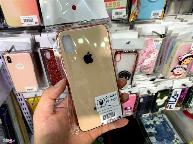 Biến iPhone X thành XS giá 200 nghìn ở Việt Nam