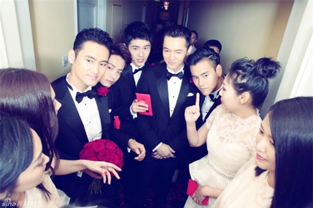 Sao Hoa ngữ và những lần hiếm hoi làm phù dâu, phù rể