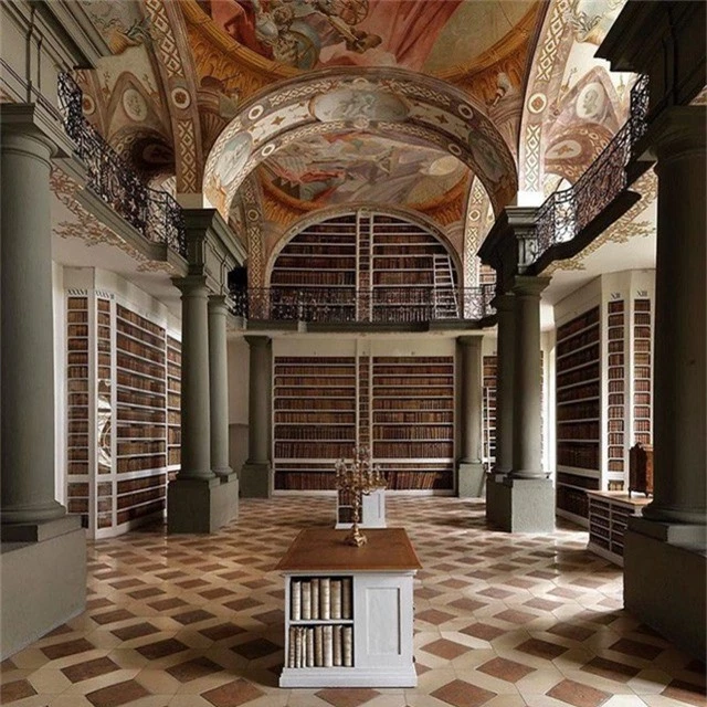 Nhiếp ảnh gia người Ý thực hiện cuộc hành trình đi tìm thư viện đẹp nhất thế giới, và đây là những gì anh ấy ghi lại được - Ảnh 16.