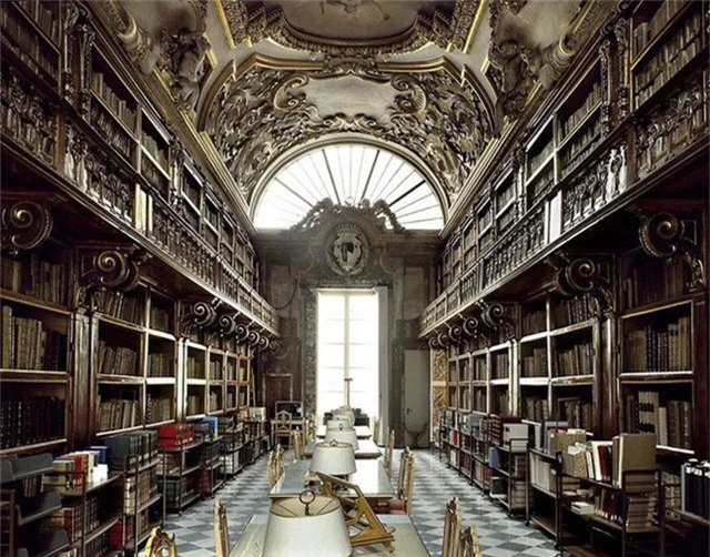 Nhiếp ảnh gia người Ý thực hiện cuộc hành trình đi tìm thư viện đẹp nhất thế giới, và đây là những gì anh ấy ghi lại được - Ảnh 9.