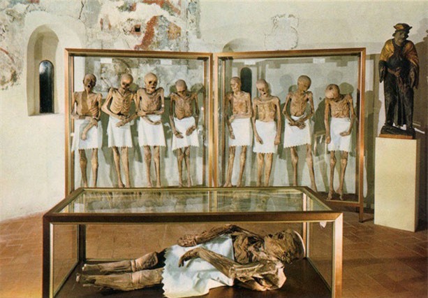 Vén màn bí ẩn những thi hài hàng trăm năm không phân hủy