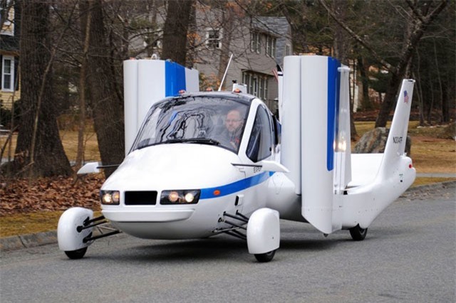 Mẫu xe bay đầu tiên sắp được bán