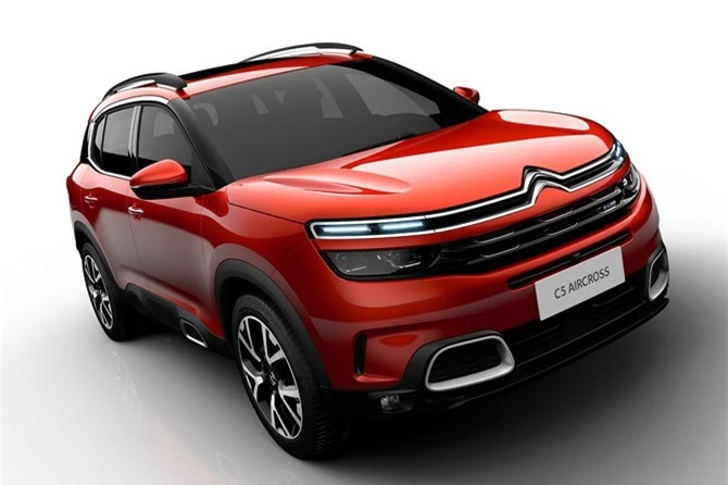 8. Citroen C5 Aircross Hybrid Concept.