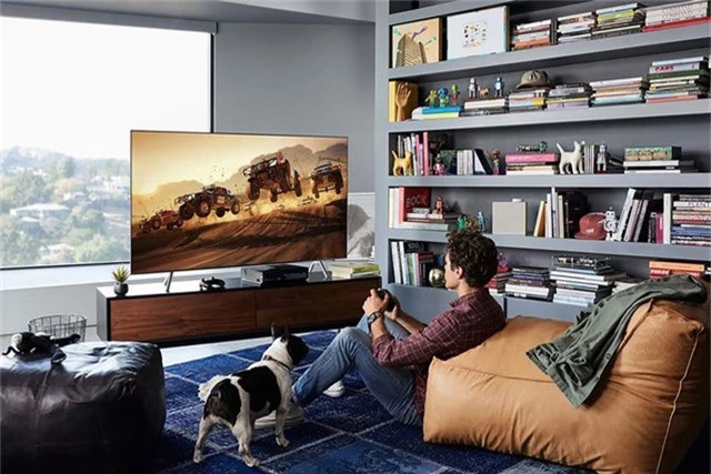 Cho dù chơi game hay xem phim, thì độ bền của TV QLED Q6F vẫn đáp ứng tốt các nhu cầu của người dùng.
