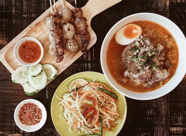 Những quán ăn Thái đẹp "đứng hình", mê hoặc người Sài Gòn