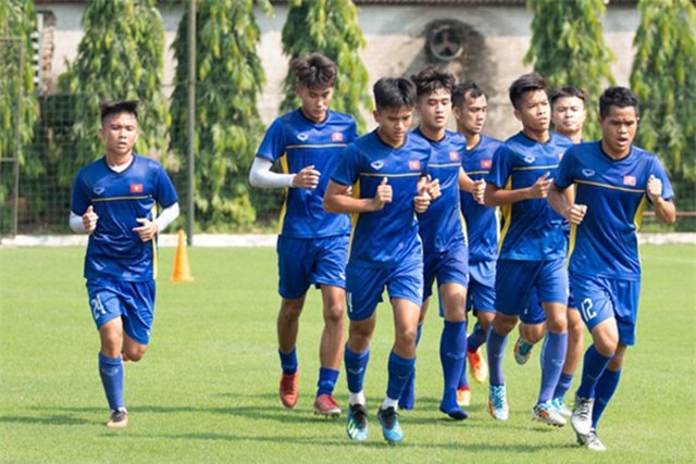 HLV Hoàng Anh Tuấn: 'U19 Việt Nam đang hướng đến World Cup'